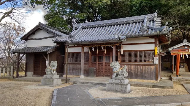 Tsudo-shiroyama Kofun