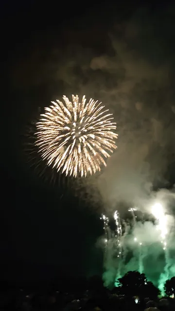 Mogamigawa Kasen Ryokuchi Park