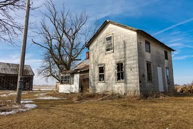 Historic Logan Mills Covered Bridge