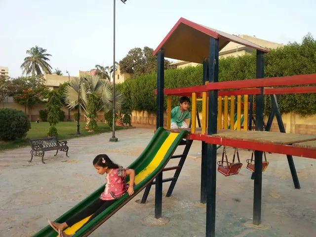 Nasir Hussain Shaheed Family Park