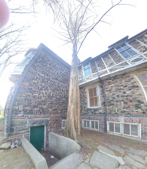 Riverdale Farm - Meeting House