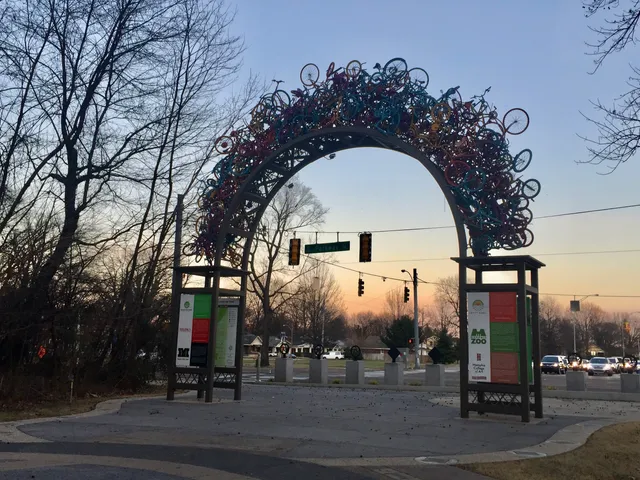 Overton Park Bike Plaza