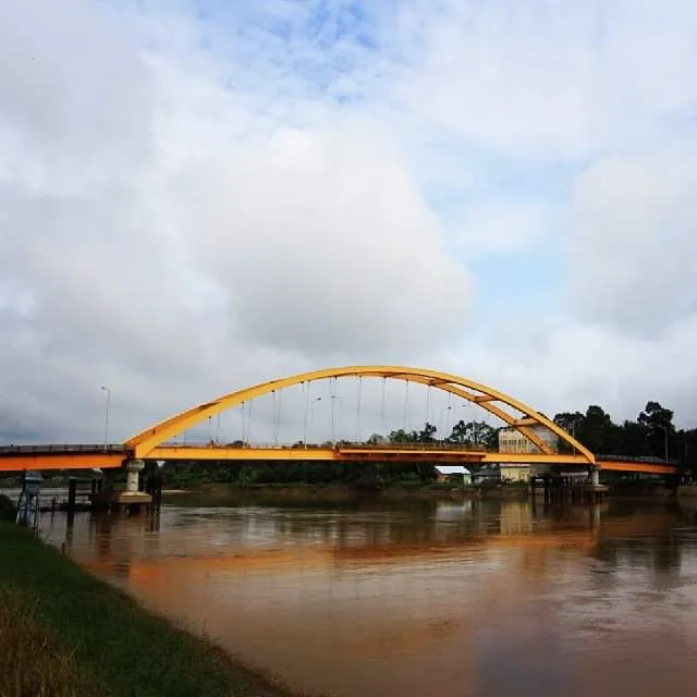 Jembatan Trio Amanah