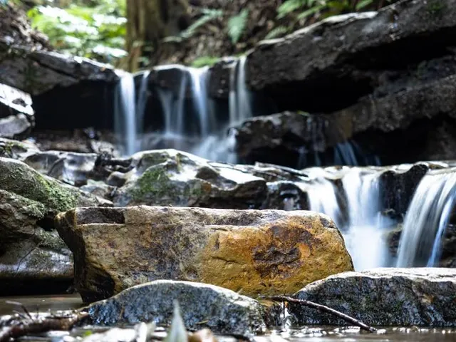 Jingashita Keikoku Park