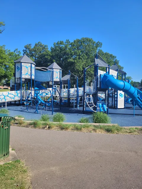 BlueCross Healthy Place at David Carnes Park