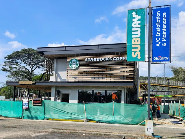 Starbucks • Herradura