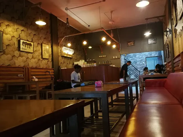 LAVAS'CO COFFEE & RESTO