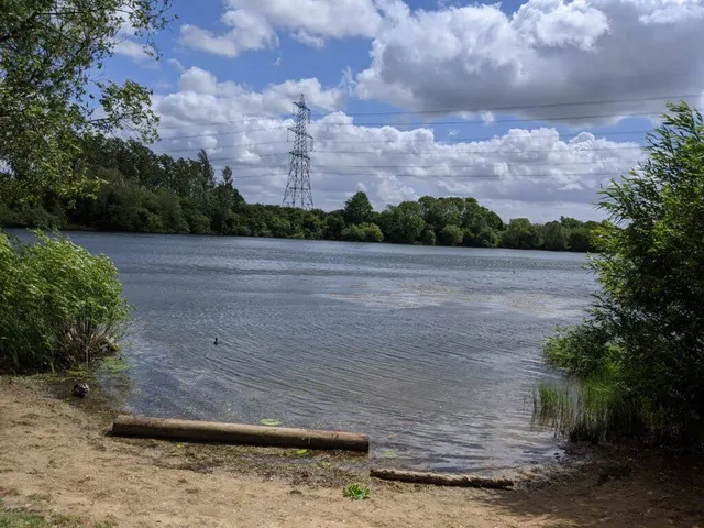 Tiddenfoot Lake