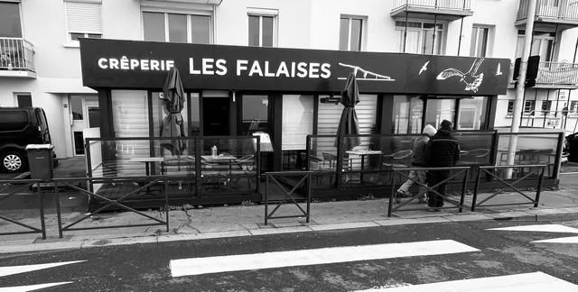 RESTAURANT LES FALAISES fruits de mer/ crêperie