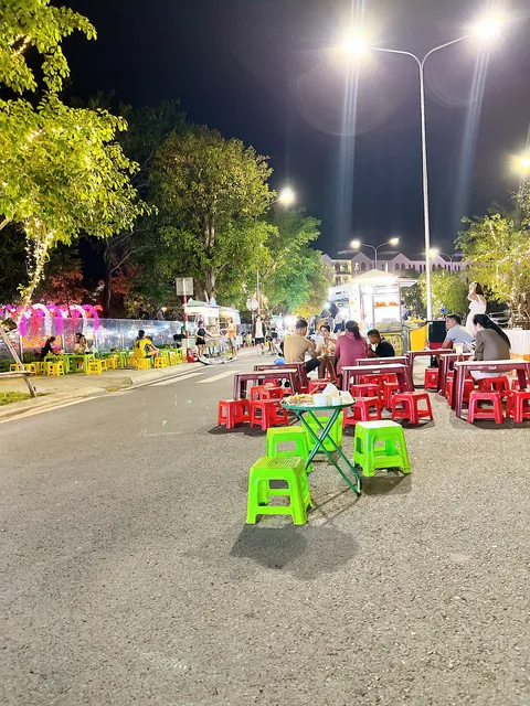Chợ Đêm Sài Gòn Grand Park