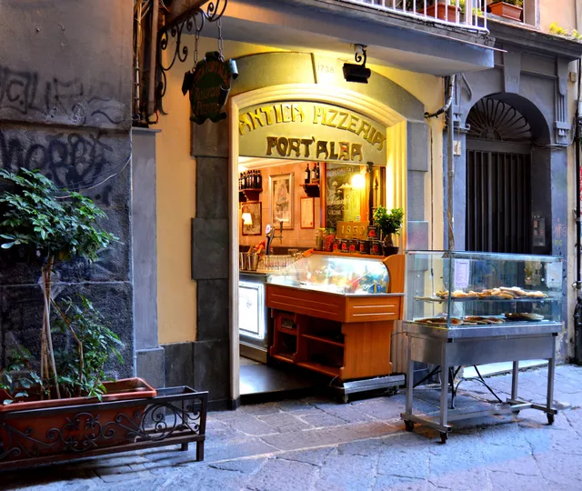Antica Pizzeria Port’Alba