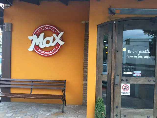 El Lugar de Max