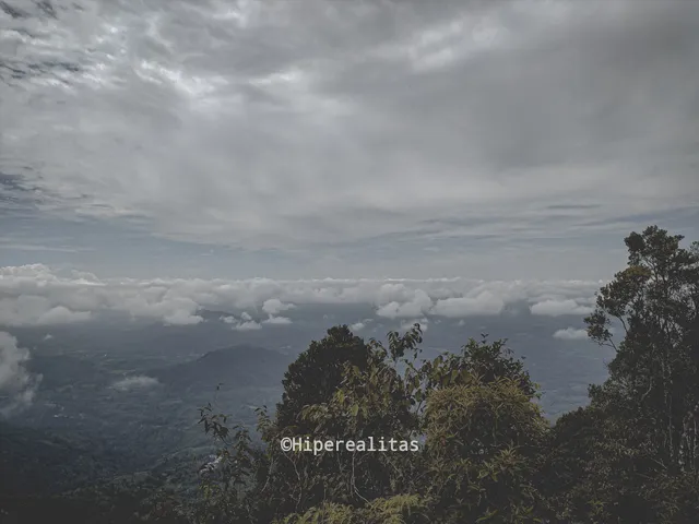 Gunung Tiong Kandang