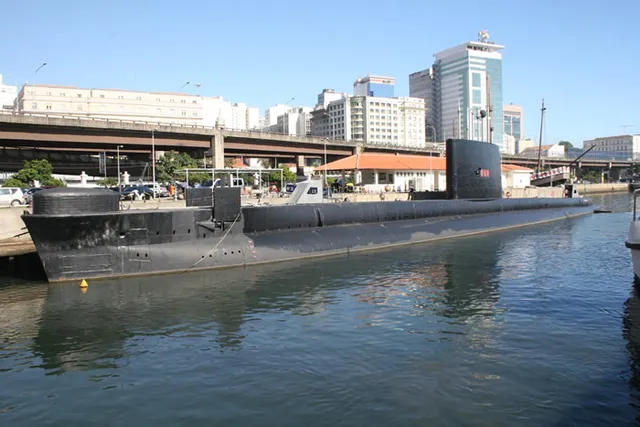 E Riachuelo (Submarino museu)