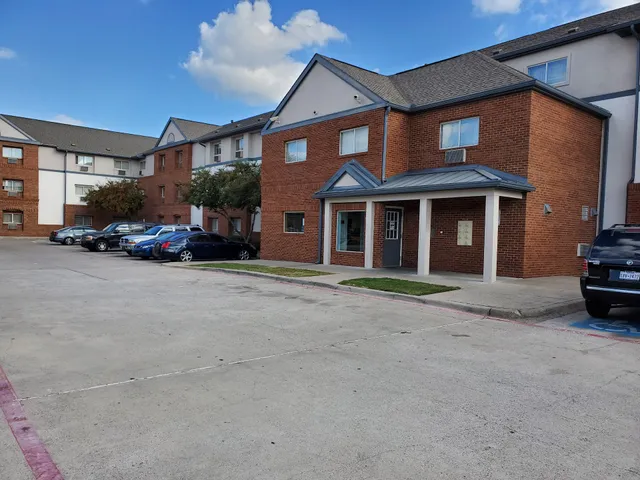 InTown Suites Extended Stay Dallas TX - Love Field Airport