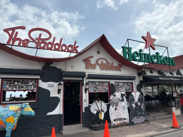 Eetcafe The Paddock