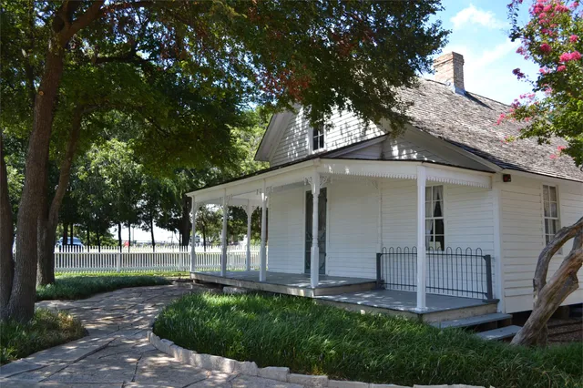 Florence Ranch Homestead