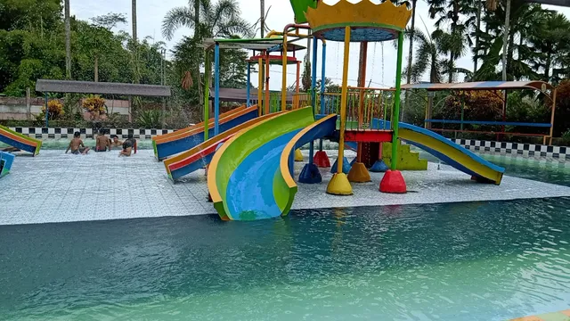 Waterboom Tiara Park Jember
