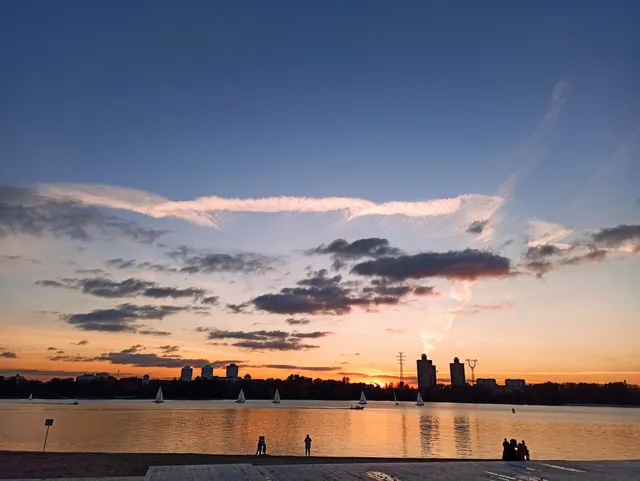 Plyazh Vodnyy Stadion