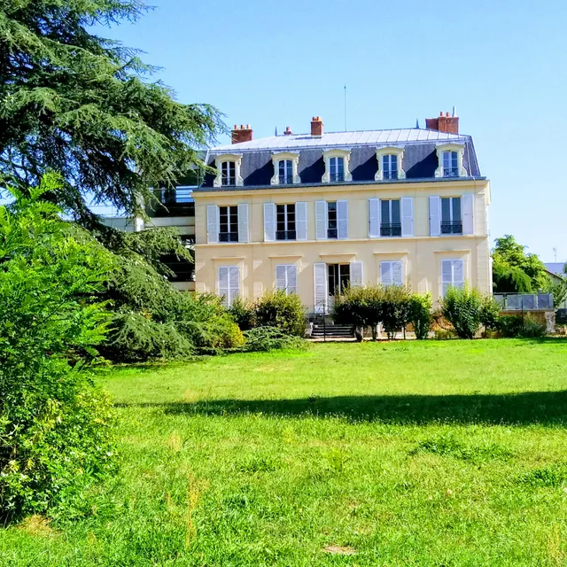 Parc Municipal Du Gros Buisson