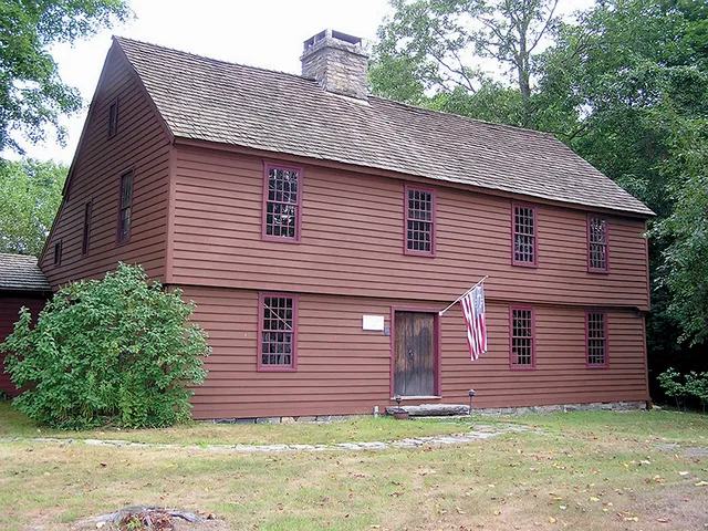 Deacon John Grave House