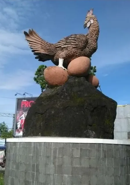 Alun Alun Bunderan Sukorejo