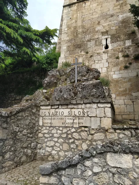 Tomba di Ignazio Silone