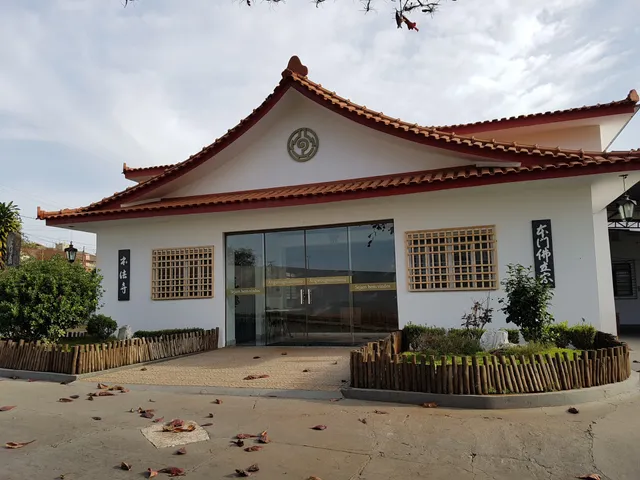 Primordial Buddhism - Hompoji Temple