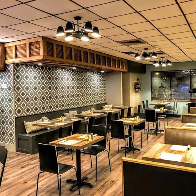 Drake's Place Restaurant & BBQ Smokehouse