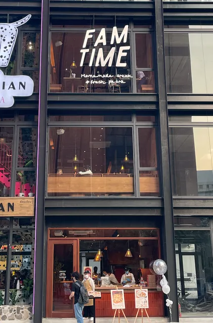 Fam Time Steak and Pasta @Siam Square