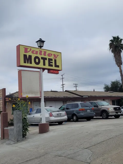 Valley Motel