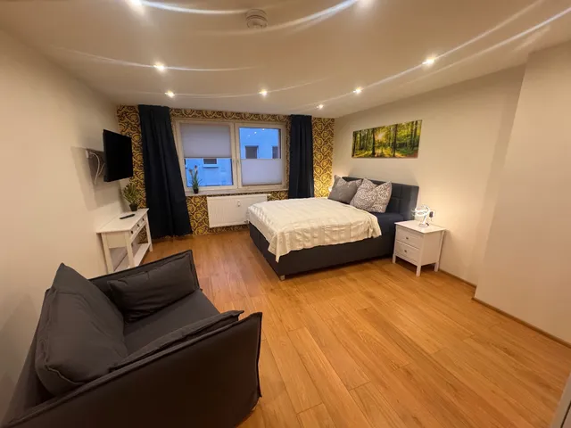 Oneo Plaza Apartments