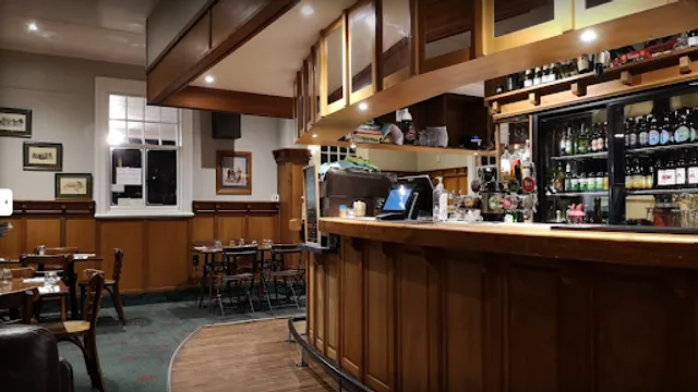 The Vintage Bar&Bistro