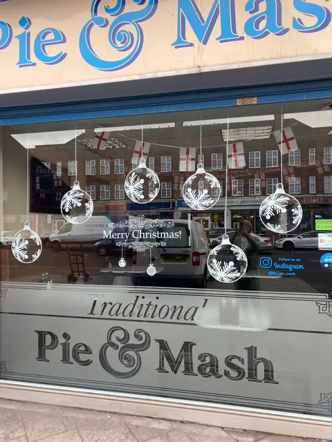 Flo’s Pie and Mash - Blackfen