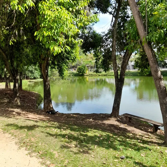 Lakes' Park
