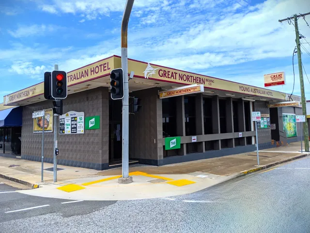 Young Australian Hotel