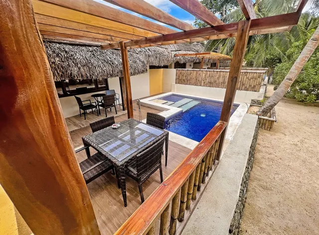 Beatriz Rafaela Resort