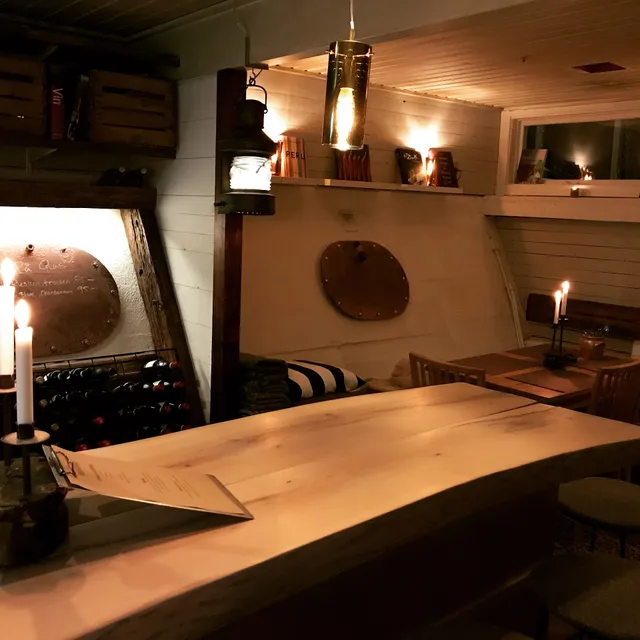 Båthuset Krog & Bar