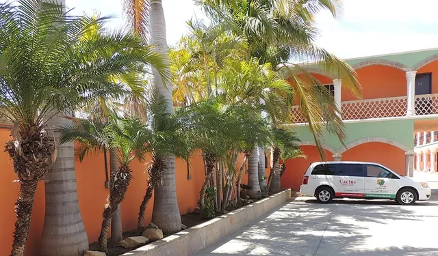 Hotel Cactus Inn Los Cabos