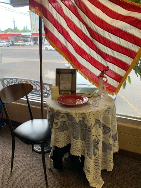 Mike & Ronda's The Place West