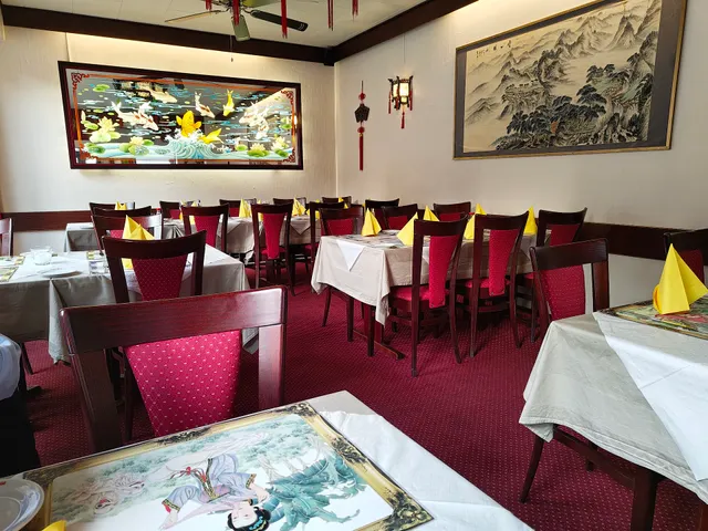 Djengis Khan Mongolian Barbecue v/Yee Khai Mac