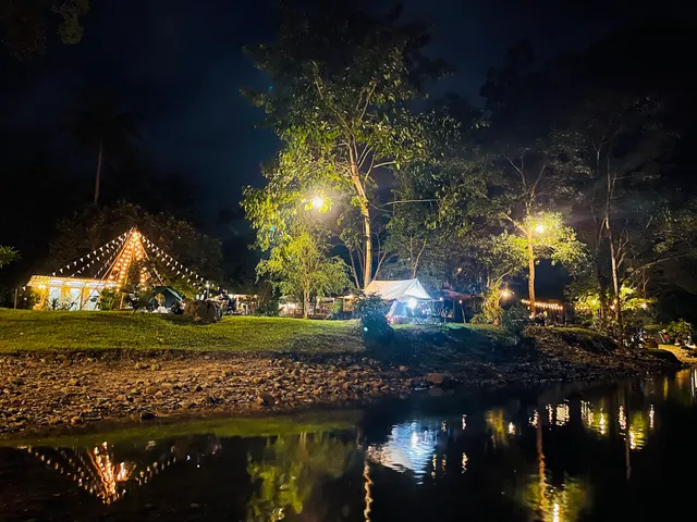 จุดกางเต็นท์เขาสก มังกี้&ริเวอร์ แคมป์ Khaosok Monkey&River Camps