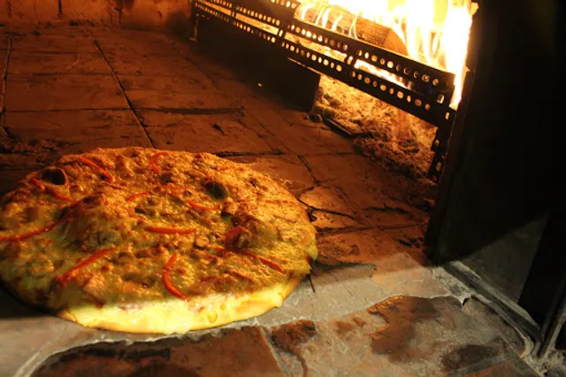 Pizzeria Trattoria Casa Grande Cusco (La mejor Pizza Artesanal a Leña)