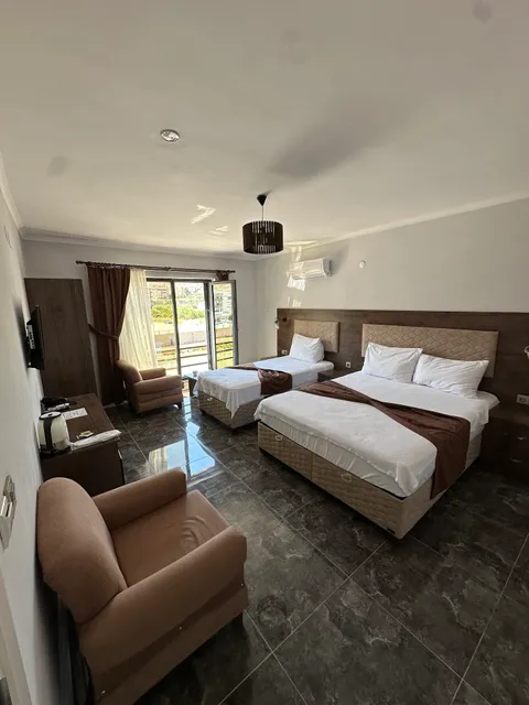 KEHRİBAR OTEL & CAFE RESTAURANT