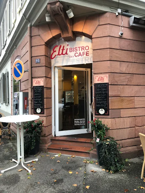 Elti Bistro / Cafe