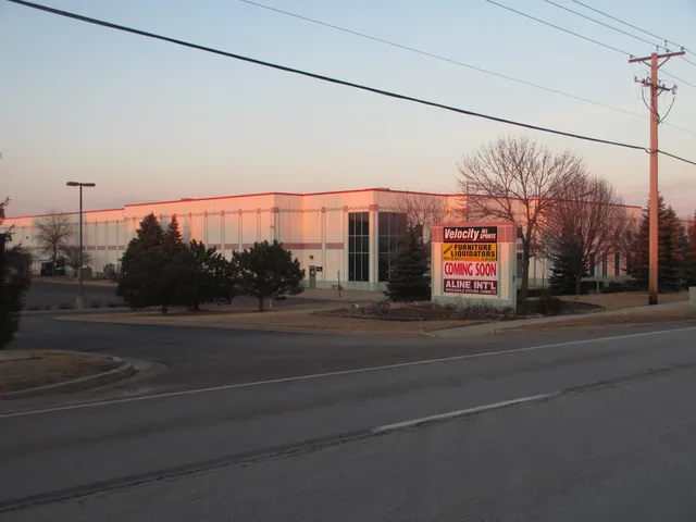 Midwest Furniture Liquidators