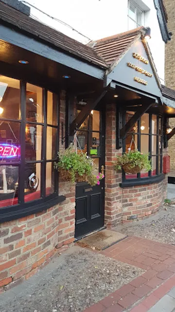 Khunnai Thai & Japanese Sushi Bar Restaurant