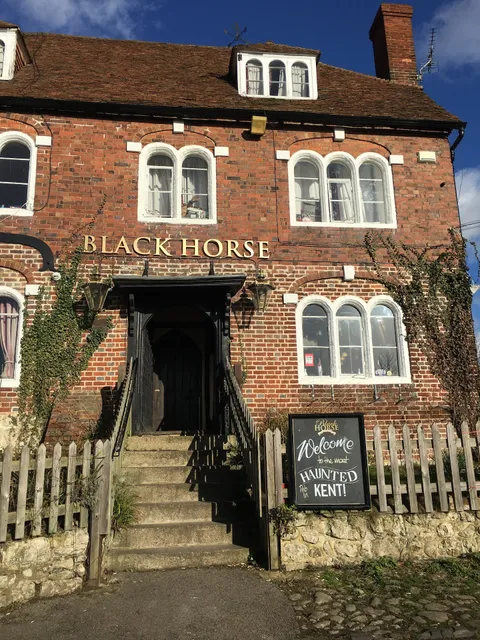 The Black Horse pub ,Pluckley