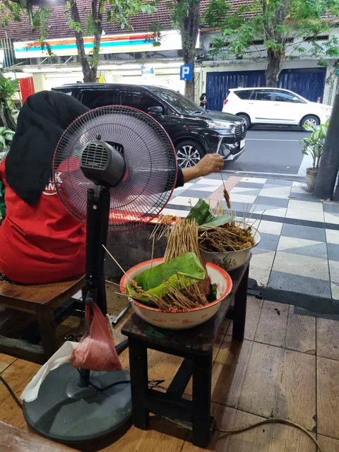 Sate Kelopo Ondomohen Bu Asih