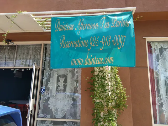 Dainteas Afternoon Tea Parlour